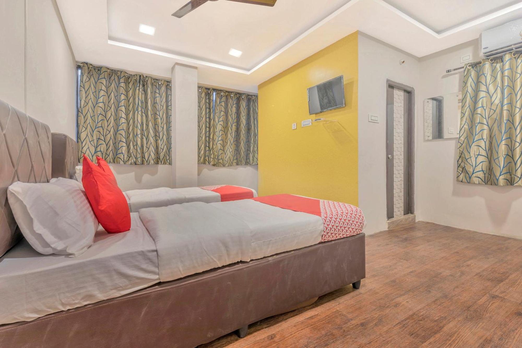 Hotel O Ankitha Grand Kondapur  Buitenkant foto
